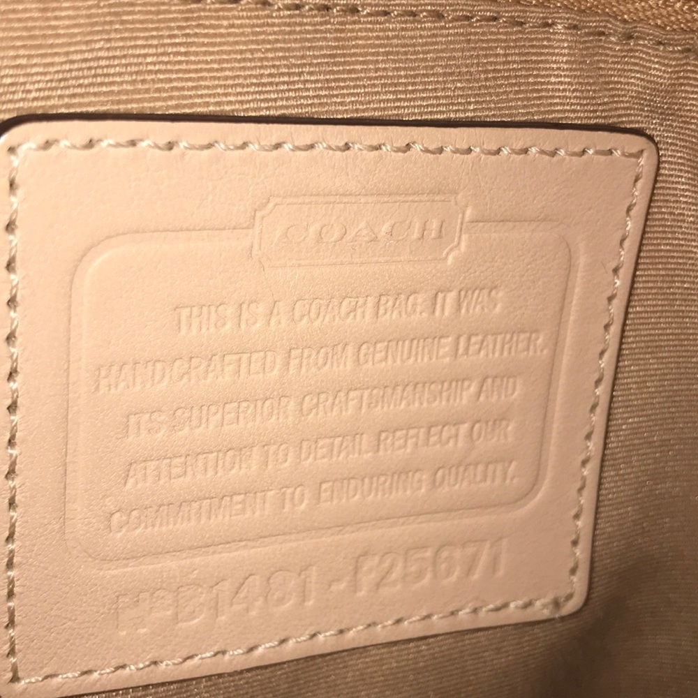 Coach purse - Picture 2 of 2